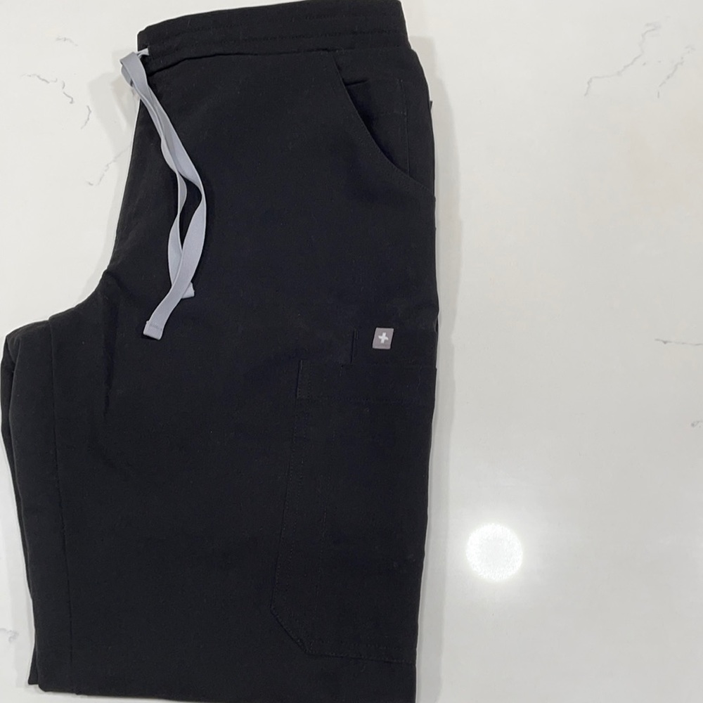 Figs Yola scrub pants